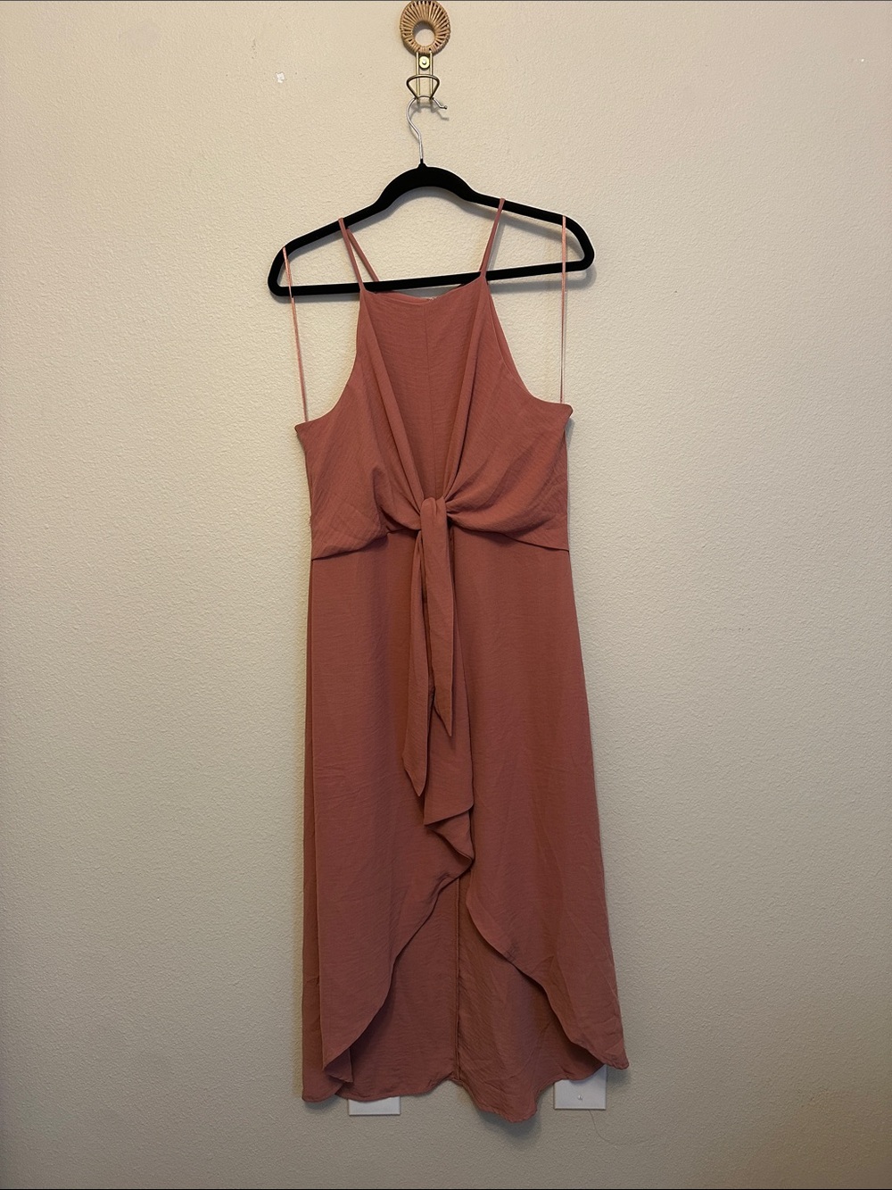 Gilli Mauve Tie-Front Midi Dress